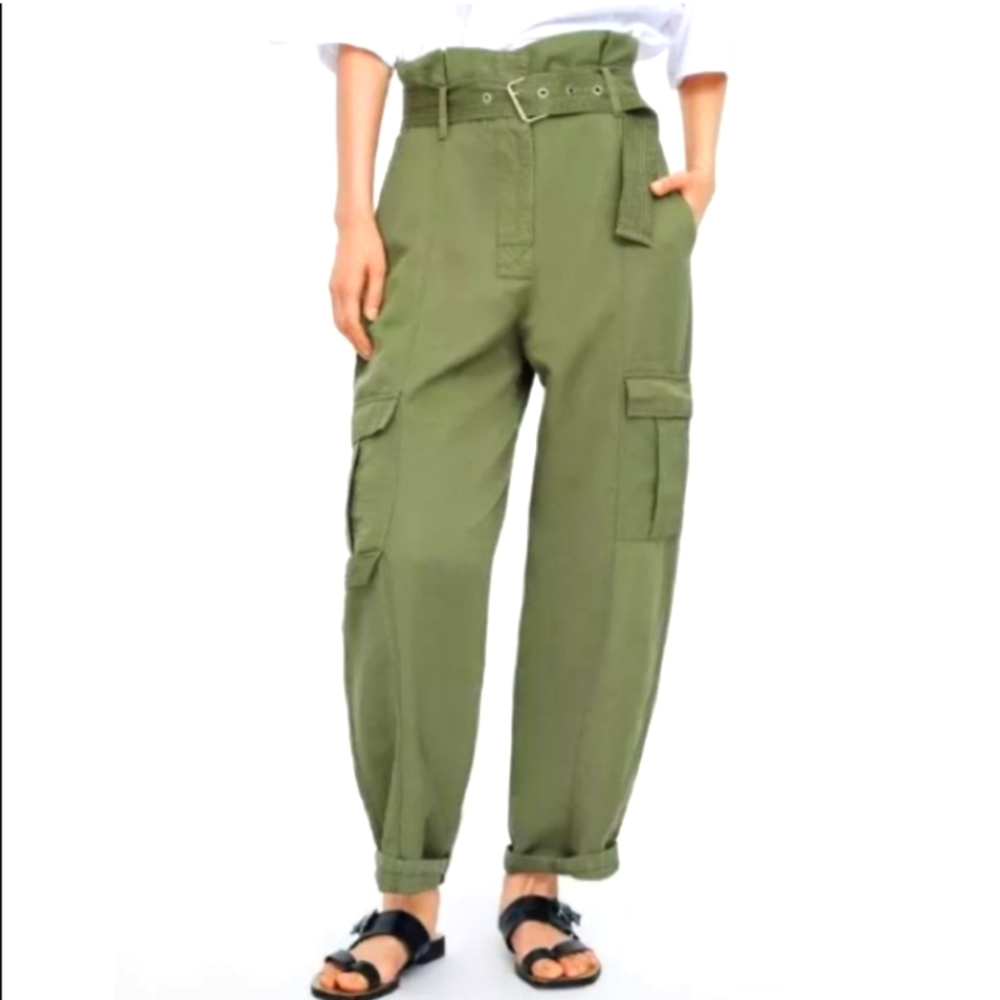 Zara highwaisted cargo pants